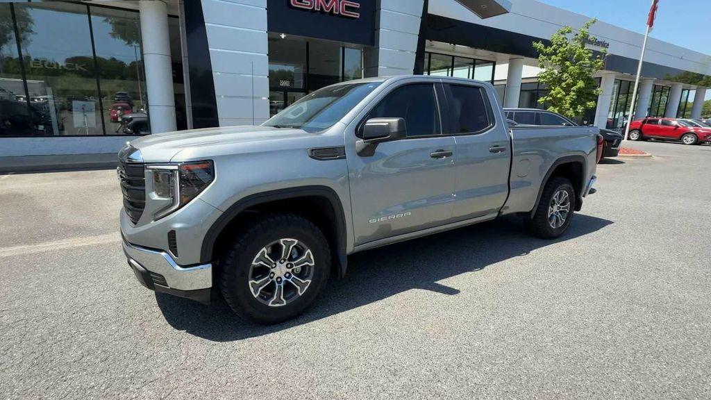 used 2023 GMC Sierra 1500 car, priced at $35,907