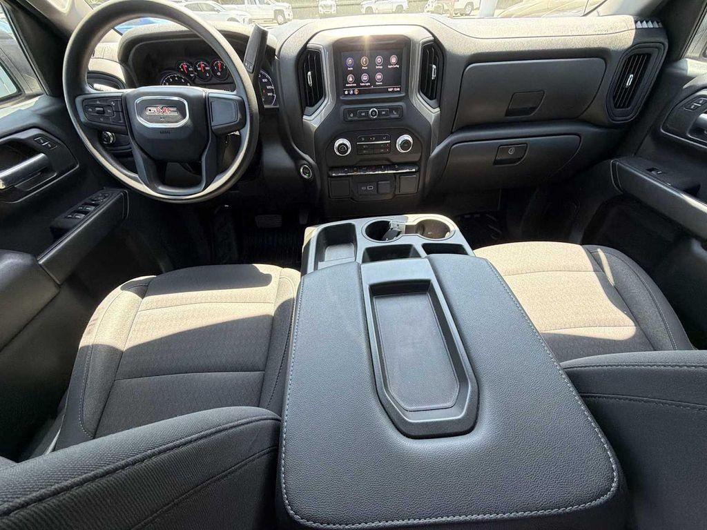 used 2023 GMC Sierra 1500 car, priced at $35,907