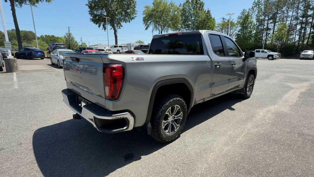 used 2023 GMC Sierra 1500 car, priced at $35,907