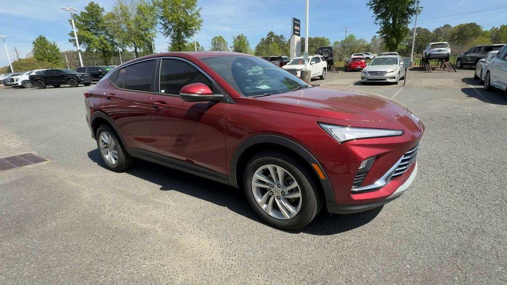 used 2024 Buick Envista car, priced at $22,832