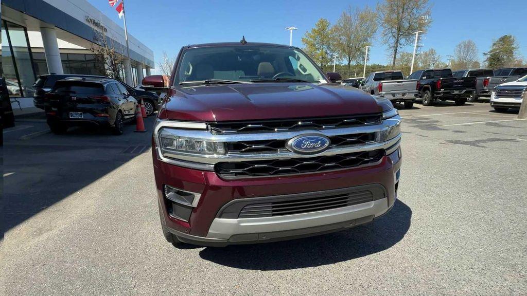 used 2024 Ford Expedition car, priced at $53,585