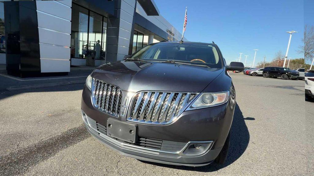 used 2013 Lincoln MKX car, priced at $9,823
