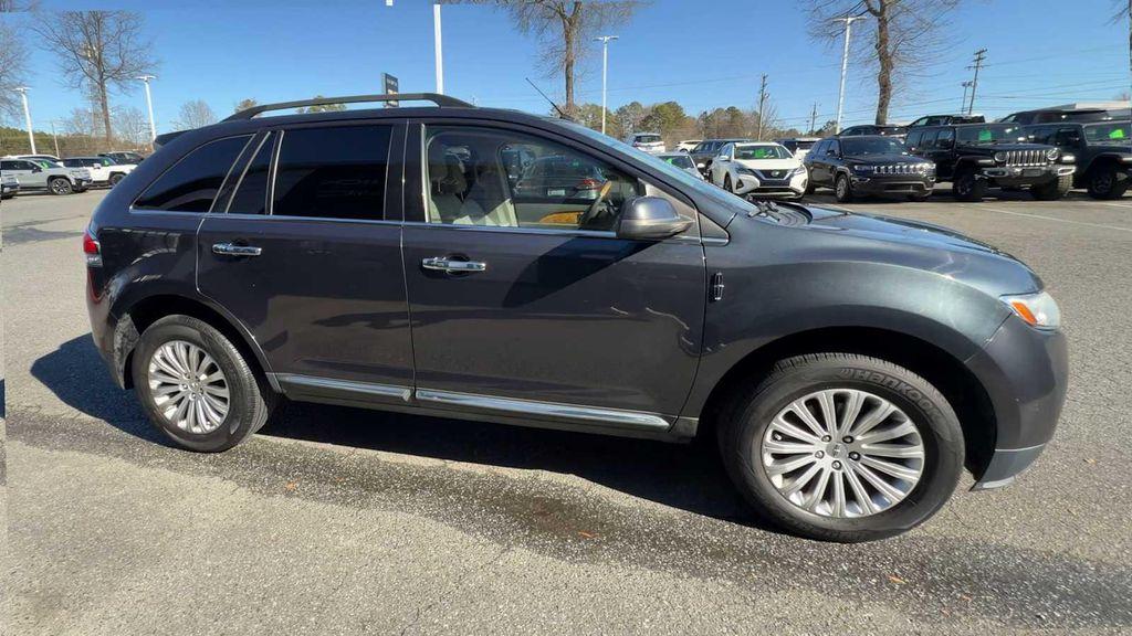 used 2013 Lincoln MKX car, priced at $9,823