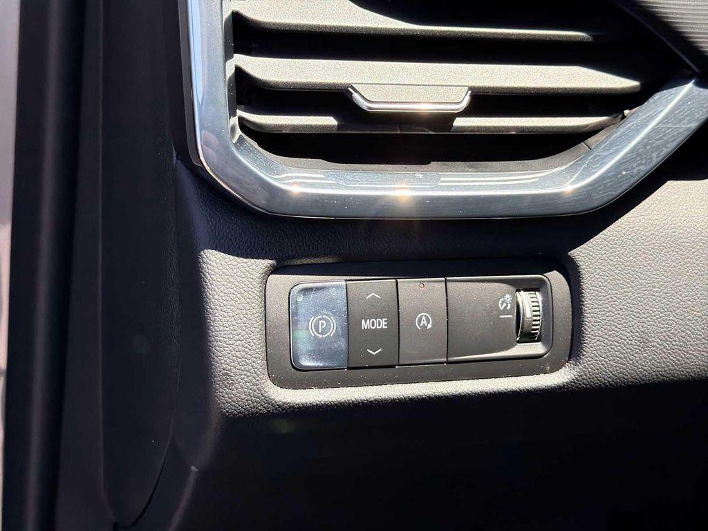 used 2026 GMC Acadia car, priced at $43,863