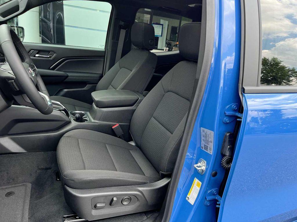 new 2025 GMC Canyon car, priced at $47,925