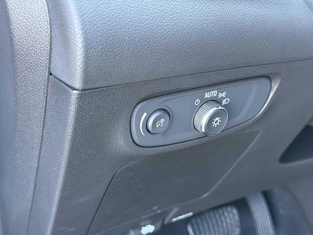 new 2026 Buick Encore GX car, priced at $30,625