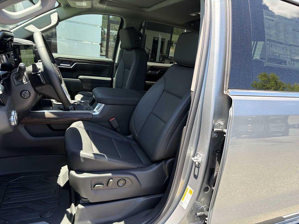 new 2026 GMC Sierra 1500 car, priced at $69,829