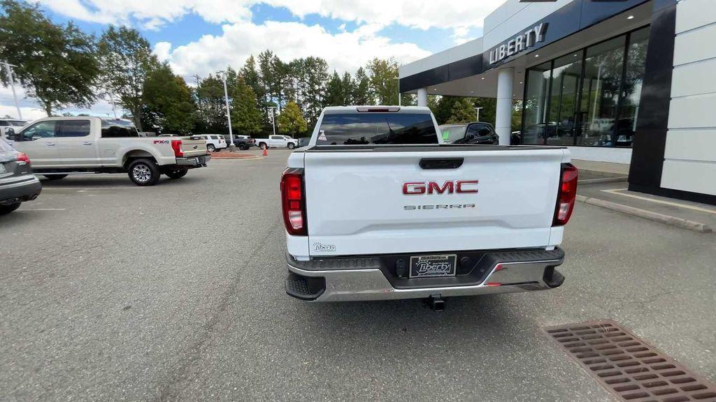 new 2025 GMC Sierra 1500 car, priced at $50,680
