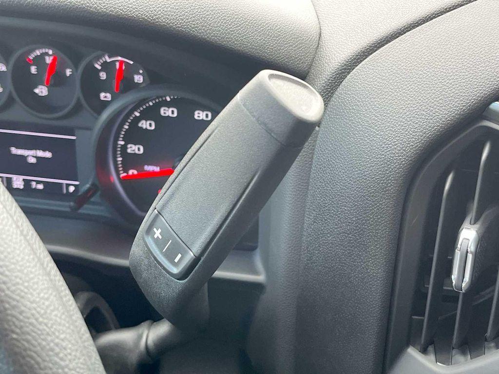new 2025 GMC Sierra 1500 car, priced at $50,680