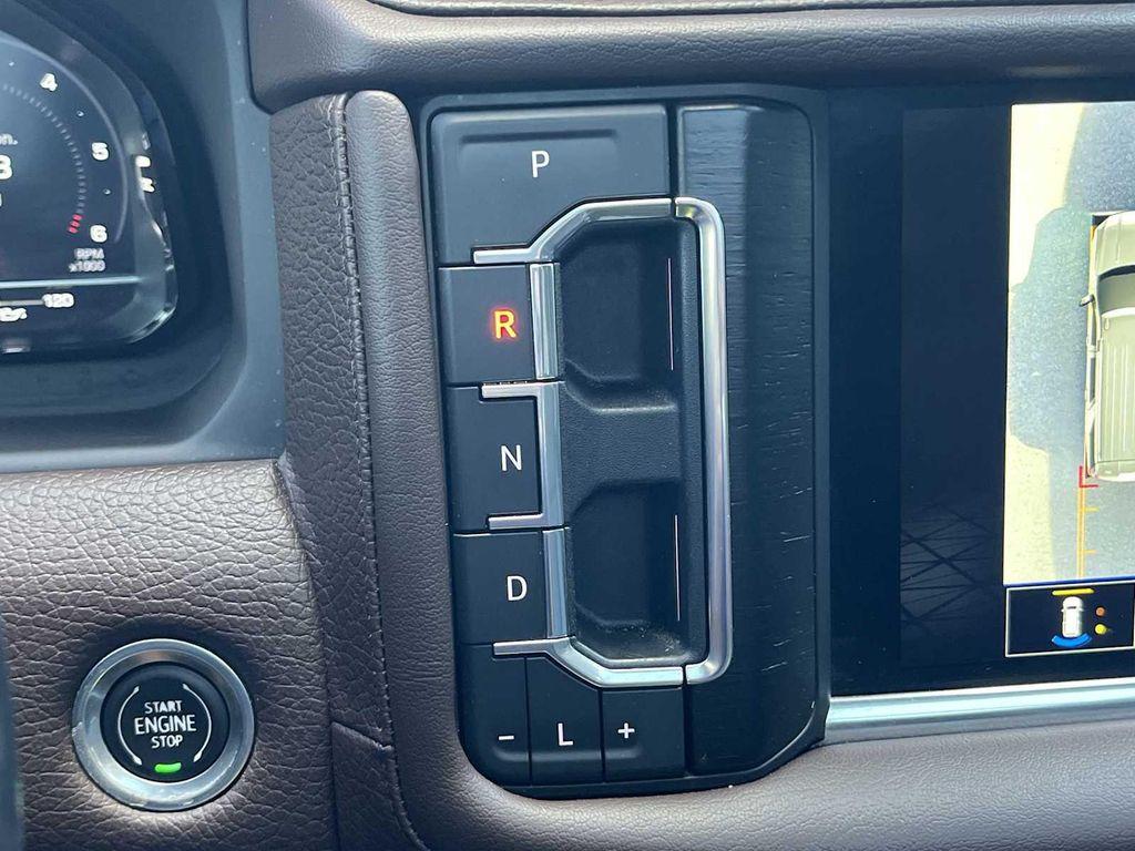 used 2022 GMC Yukon car, priced at $55,982