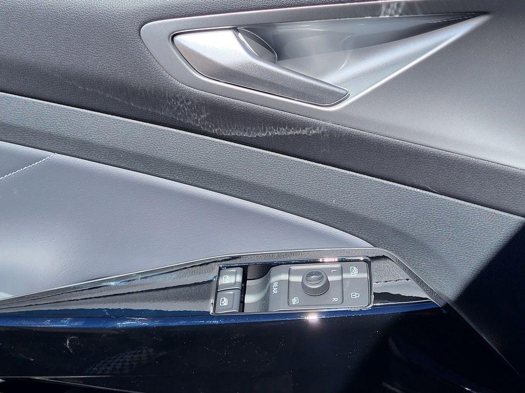 new 2025 Volkswagen ID.4 car, priced at $50,424