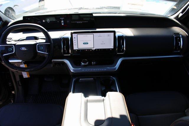 new 2025 Ford Expedition car, priced at $87,234