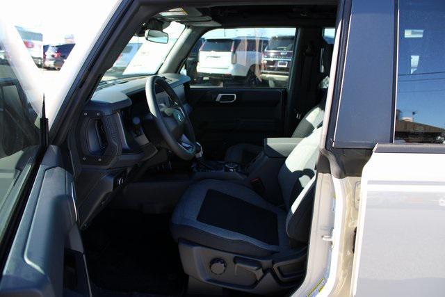 new 2025 Ford Bronco car, priced at $37,674