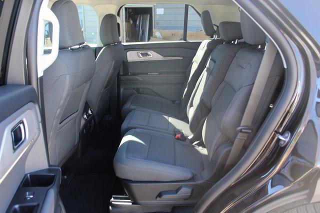 new 2025 Ford Explorer car, priced at $30,423