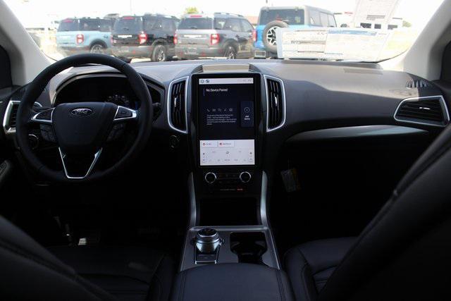 new 2024 Ford Edge car, priced at $34,667