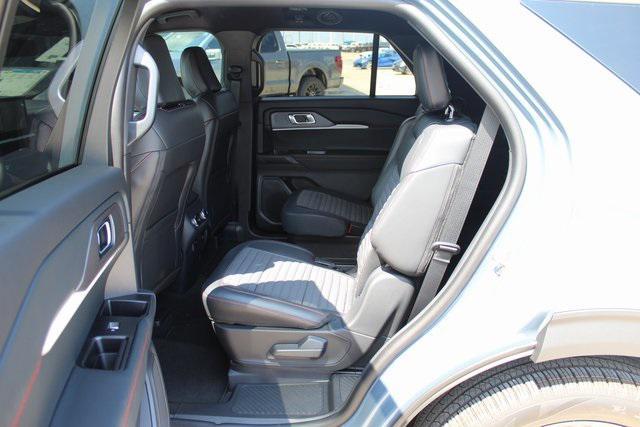 new 2025 Ford Explorer car, priced at $38,643