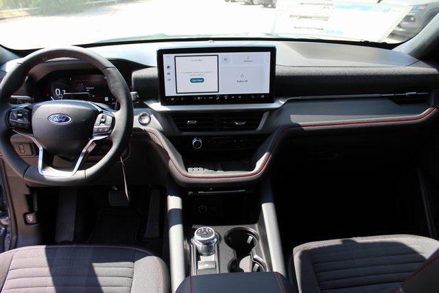 new 2025 Ford Explorer car, priced at $38,643