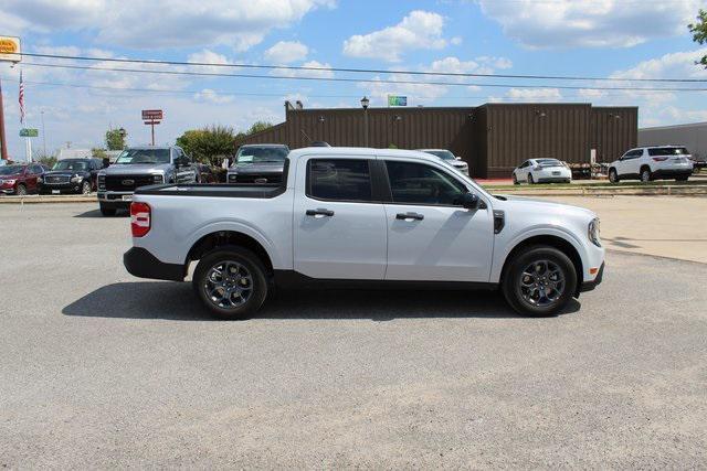 new 2025 Ford Maverick car, priced at $30,044