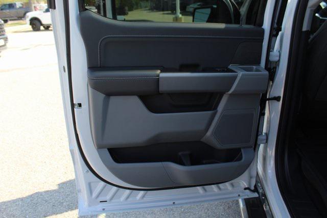 new 2025 Ford F-150 car, priced at $54,542