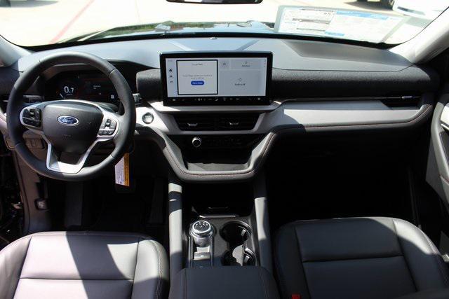 new 2025 Ford Explorer car, priced at $34,398