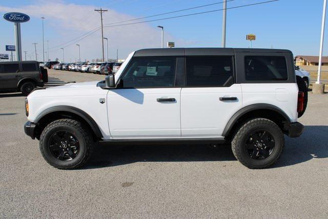 new 2025 Ford Bronco car, priced at $43,405