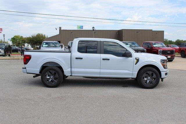 new 2025 Ford F-150 car, priced at $39,818