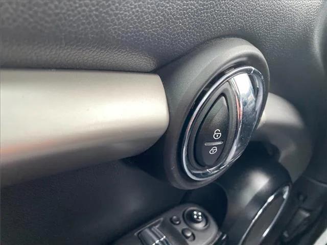 used 2014 MINI Hardtop car, priced at $10,995