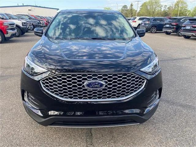 used 2022 Ford Escape car, priced at $25,995