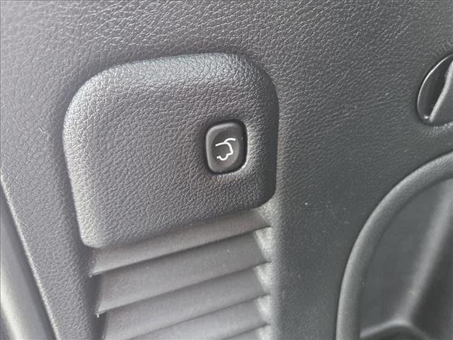 used 2021 Jeep Grand Cherokee car, priced at $22,995