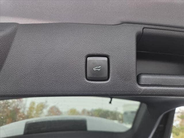 used 2022 Ford Escape car, priced at $25,495