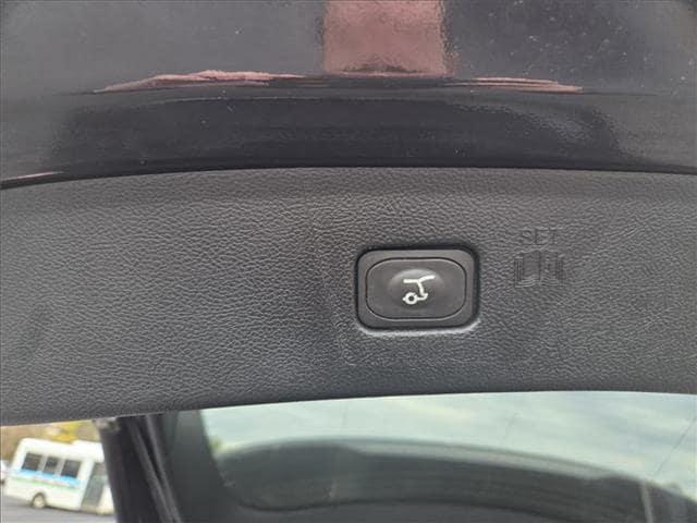 used 2023 Ford Edge car, priced at $29,395