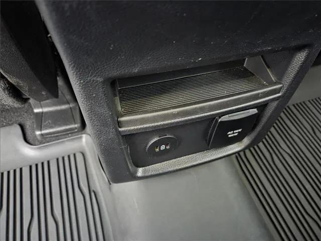 used 2023 Ford Edge car, priced at $29,395