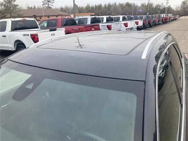 used 2021 Cadillac XT5 car, priced at $31,995