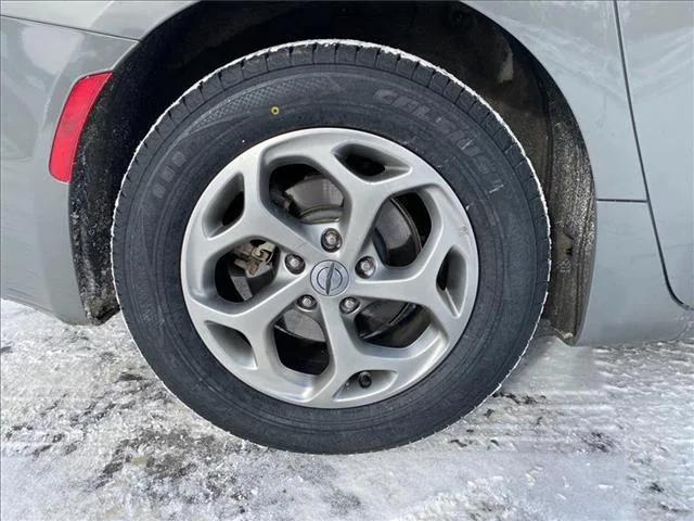 used 2022 Chrysler Pacifica car, priced at $23,995