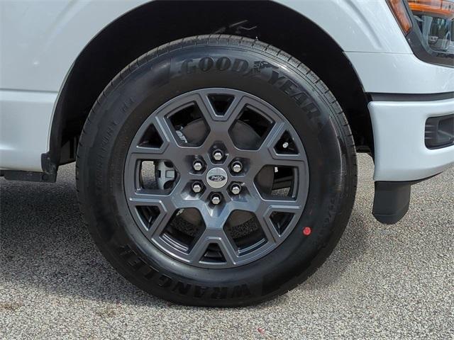 new 2026 Ford F-150 car, priced at $42,317