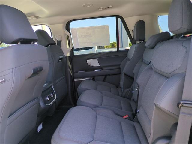 new 2025 Ford Expedition car, priced at $64,995