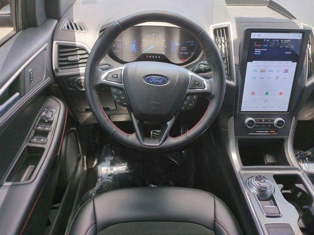 used 2023 Ford Edge car