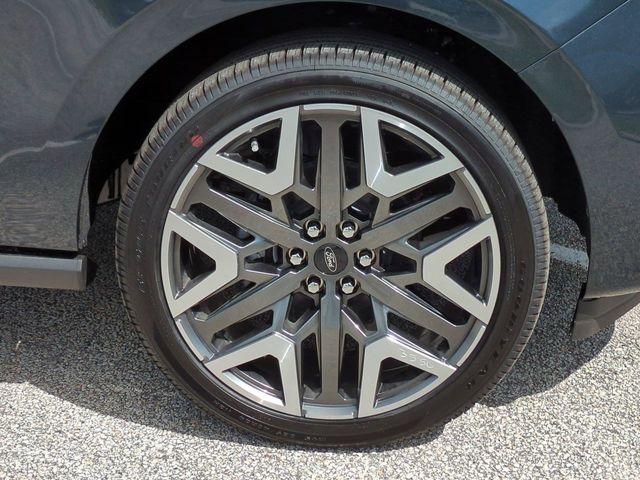 new 2026 Ford Expedition Max car, priced at $89,216