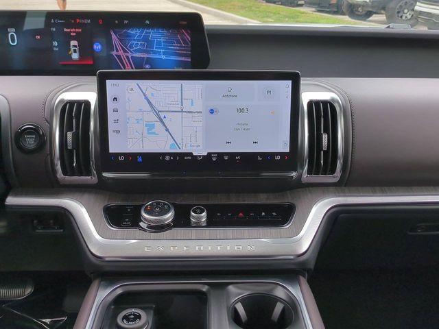 new 2026 Ford Expedition car, priced at $86,862