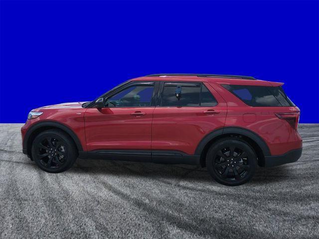 used 2024 Ford Explorer car, priced at $35,669