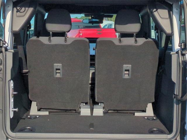 new 2025 Ford Bronco car, priced at $43,785