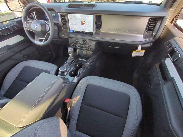 new 2025 Ford Bronco car, priced at $38,239