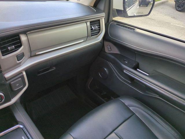 used 2022 Ford Expedition car
