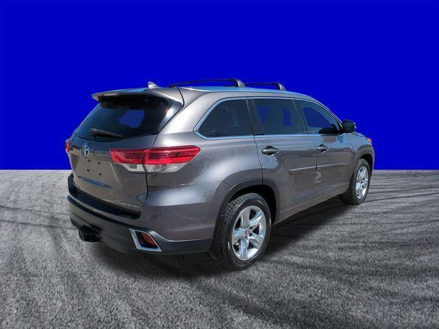 used 2017 Toyota Highlander car, priced at $19,908