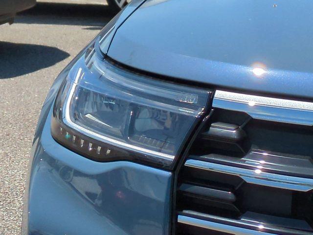 new 2026 Ford Explorer car, priced at $39,911