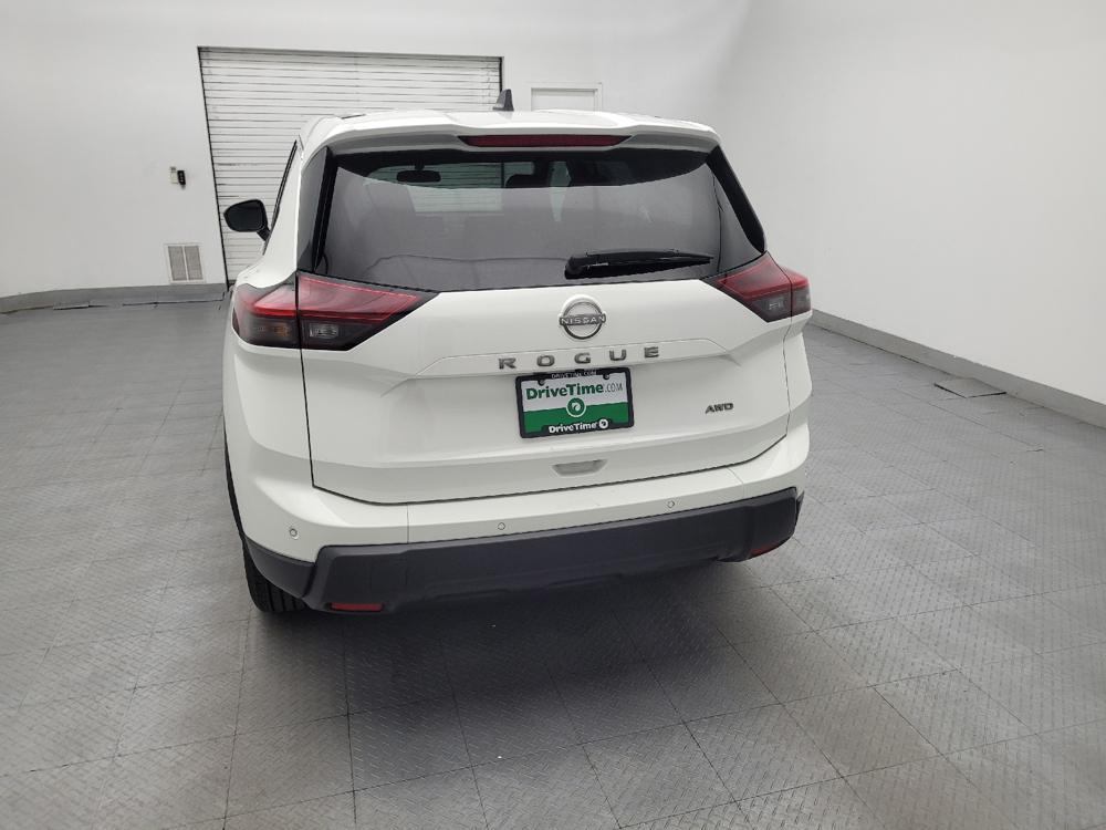 used 2024 Nissan Rogue car, priced at $18,395