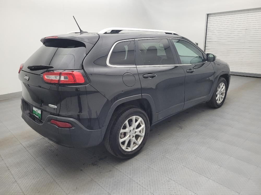 used 2015 Jeep Cherokee car, priced at $10,895