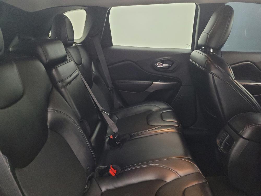 used 2019 Jeep Cherokee car, priced at $16,795
