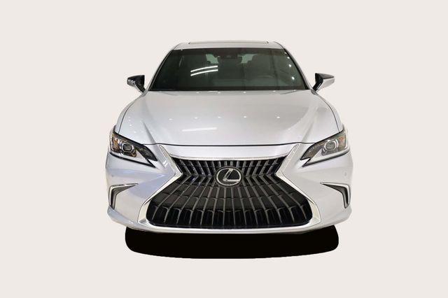 used 2025 Lexus ES 350 car, priced at $43,550