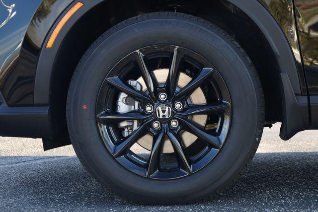 new 2026 Honda CR-V Hybrid car, priced at $40,175